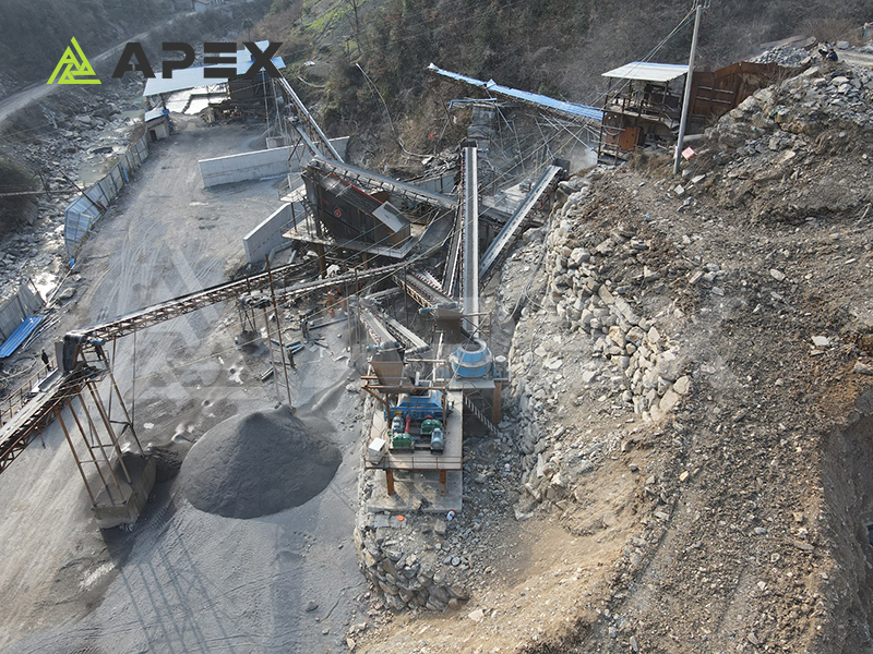 Full River Pebble Crushing Site / APEX Production Line
