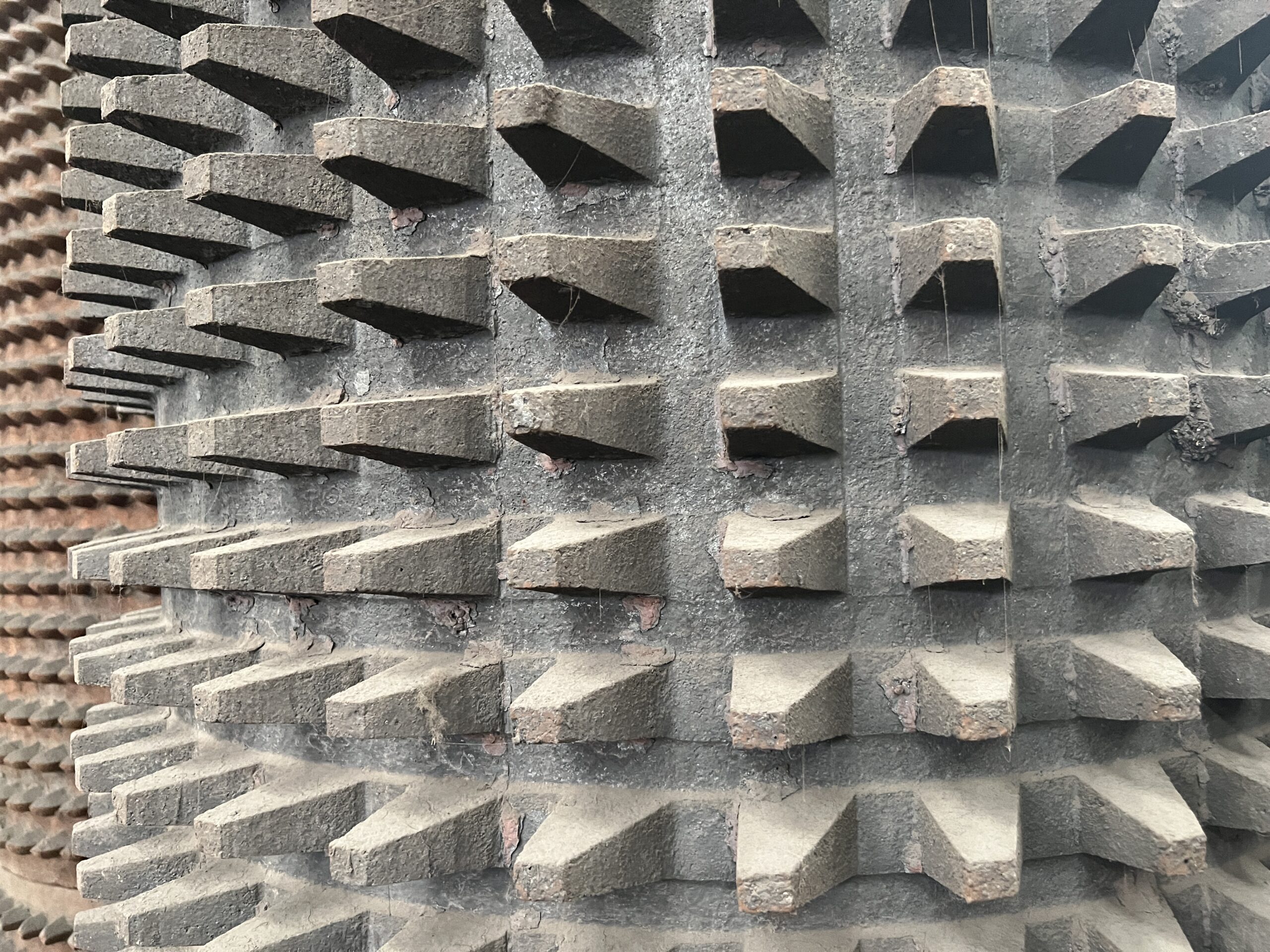 High-Chromium Alloy Toothed Roll Close-up High-Chromium Alloy Toothed Roll Close-up