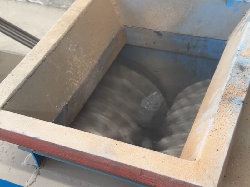 Double Toothed Roll Coal Crusher