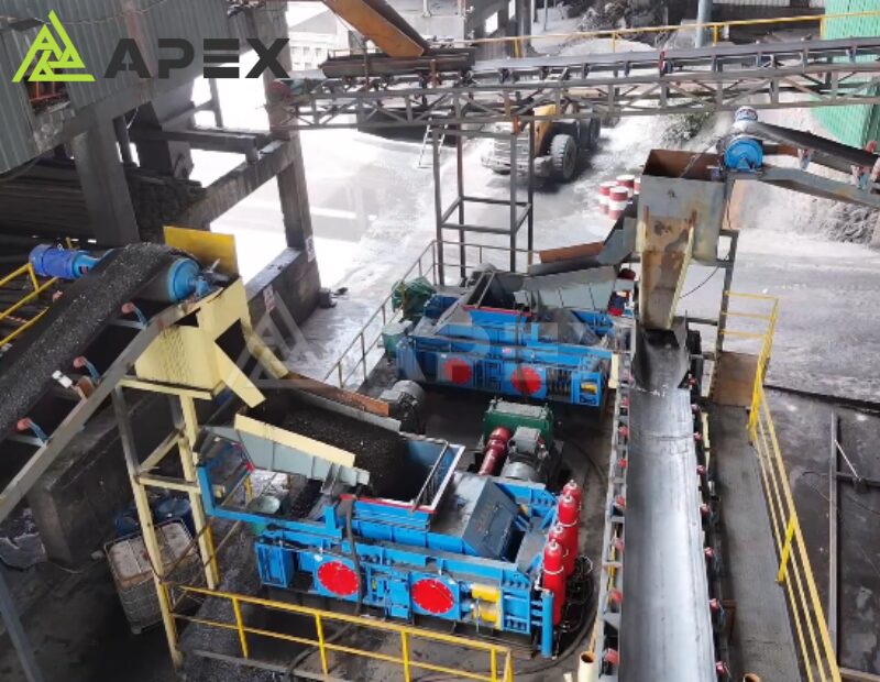 Coal gangue crusher in production Coal gangue crusher in production