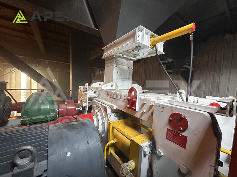 APEX High-Pressure Grinding Rolls Operating in a Cement Pre-Grinding Plant